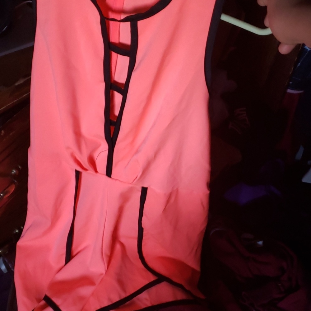 Jumper - Picture 2 of 3